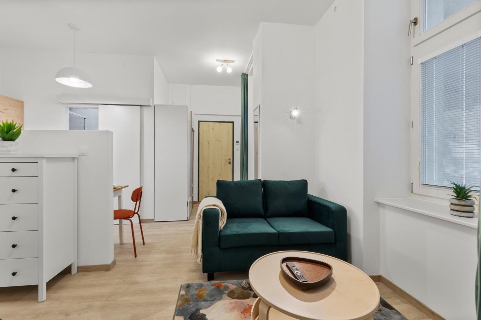 Garden Haven Studio In Old Town Bratislava Exterior photo